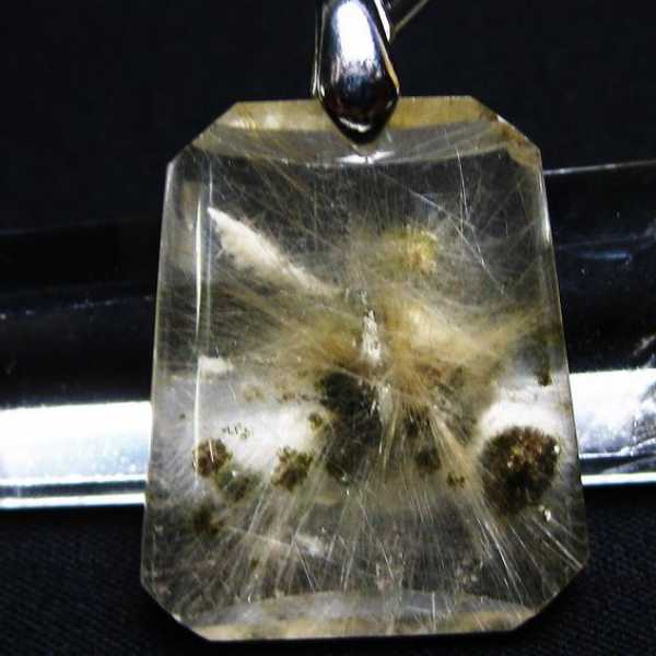 金針ルチル水晶 ペンダント [T33-8359]