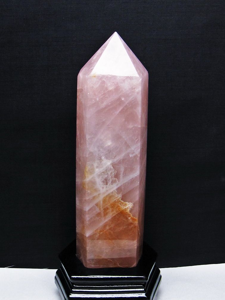 1.7Kg ローズクォーツ 六角柱 [t332-6090]