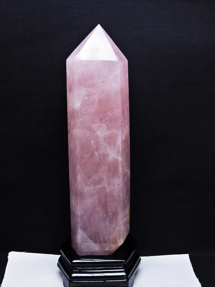 3.2Kg ローズクォーツ 六角柱 [t332-6127]