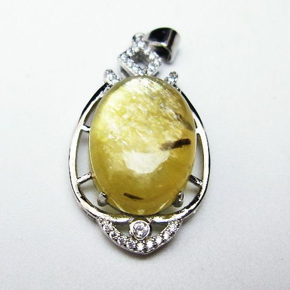 イエローマイカ　白雲母  ペンダント [T337-620]