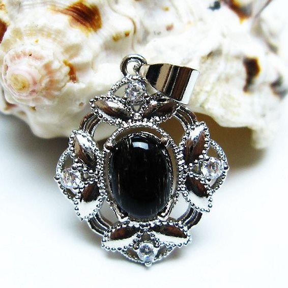 ブラックルチルクォーツ ペンダント [t343-1552]