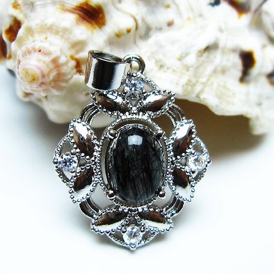 ブラックルチルクォーツ ペンダント [T343-1570]