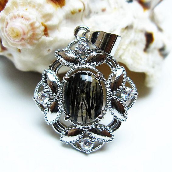 ブラックルチルクォーツ ペンダント [T343-1574]