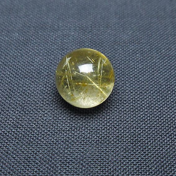 ゴールドタイチンルチル入り 水晶 丸玉 10mm [T355-1170]