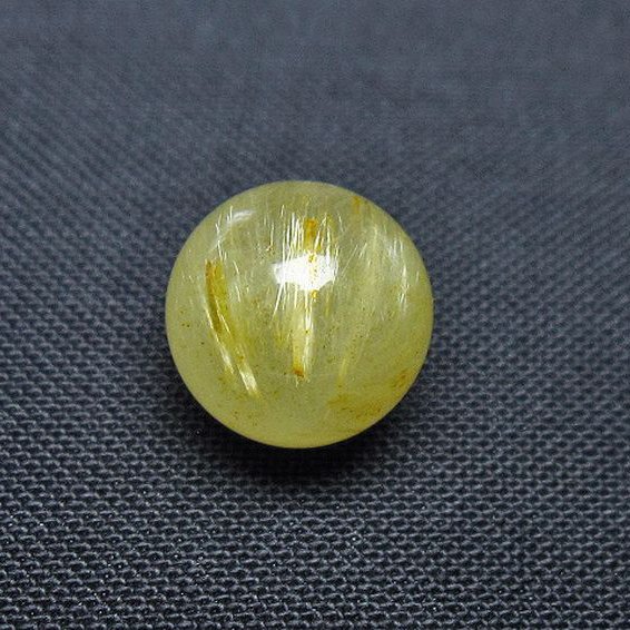 ゴールドタイチンルチル入り 水晶 丸玉 10mm [T355-1228]