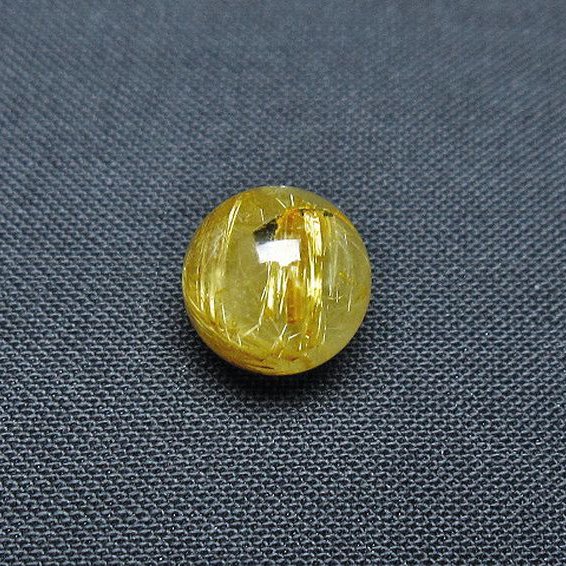 ゴールドタイチンルチル入り 水晶 丸玉 10mm [T355-1262]