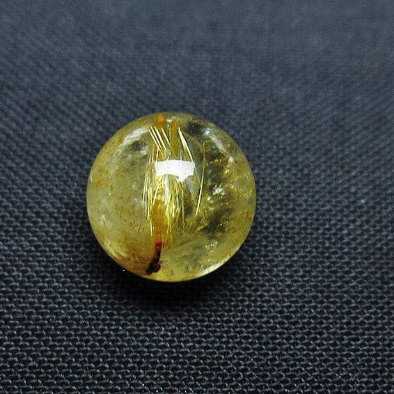 ゴールドタイチンルチル入り 水晶 丸玉 10mm [T355-1416]