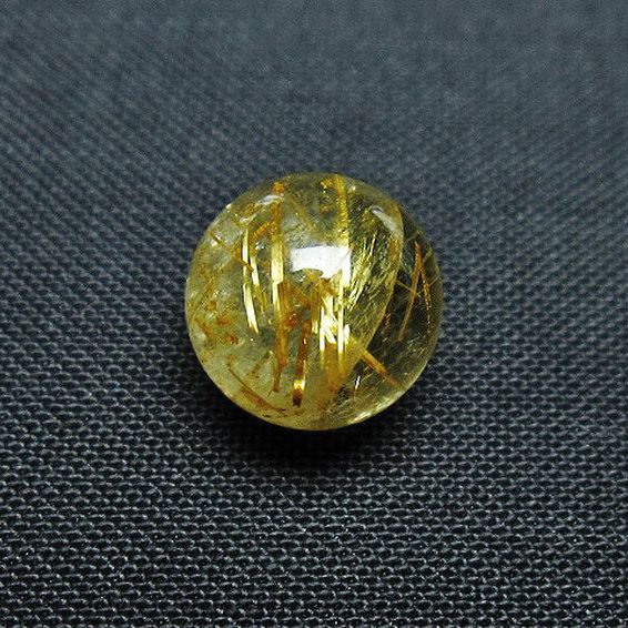 ゴールドタイチンルチル入り 水晶 丸玉 10mm [T355-1422]