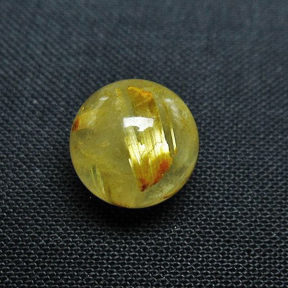 ゴールドタイチンルチル入り 水晶 丸玉 10mm [t355-1472]