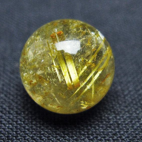 ゴールドタイチンルチル入り 水晶 丸玉 10mm [t355-1582]