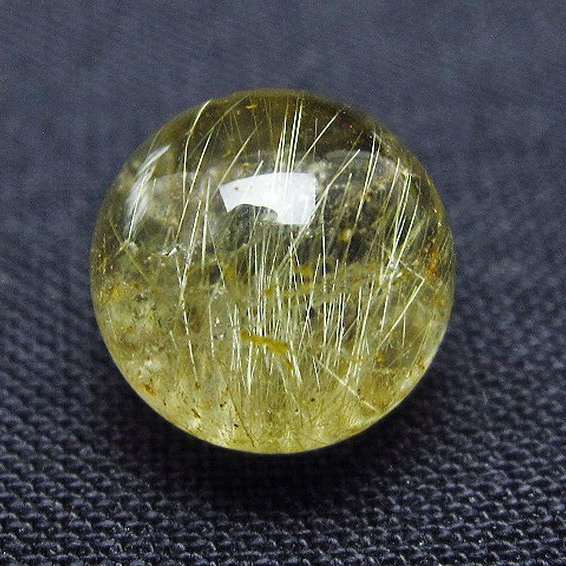 ゴールドタイチンルチル入り 水晶 丸玉 10mm [t355-1585]