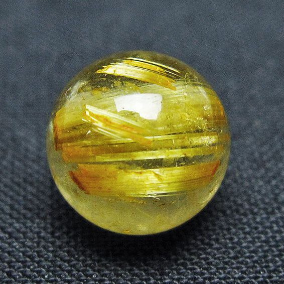 ゴールドタイチンルチル入り 水晶 丸玉 10mm [t355-1622]