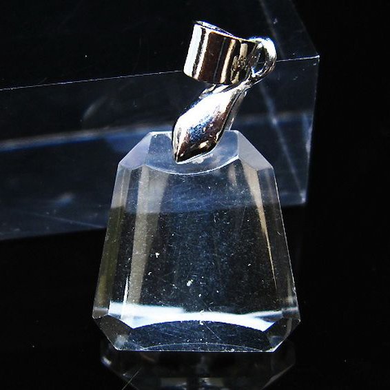 ヒマラヤ水晶 ペンダント [t357-1674]