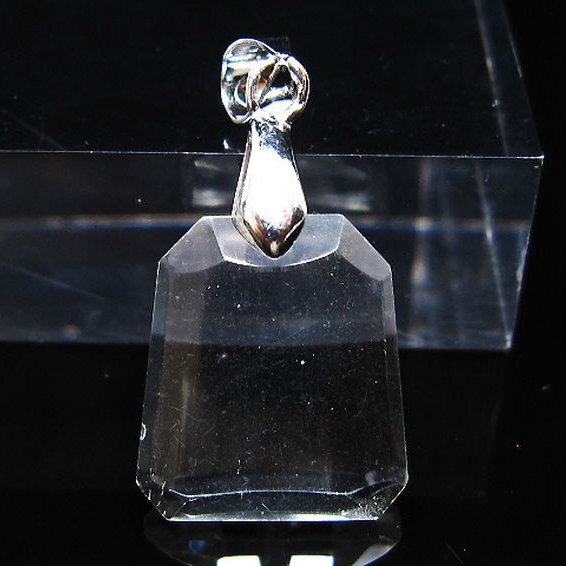 ヒマラヤ水晶 ペンダント [T357-1707]