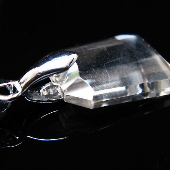 ヒマラヤ水晶 ペンダント [T357-1735]