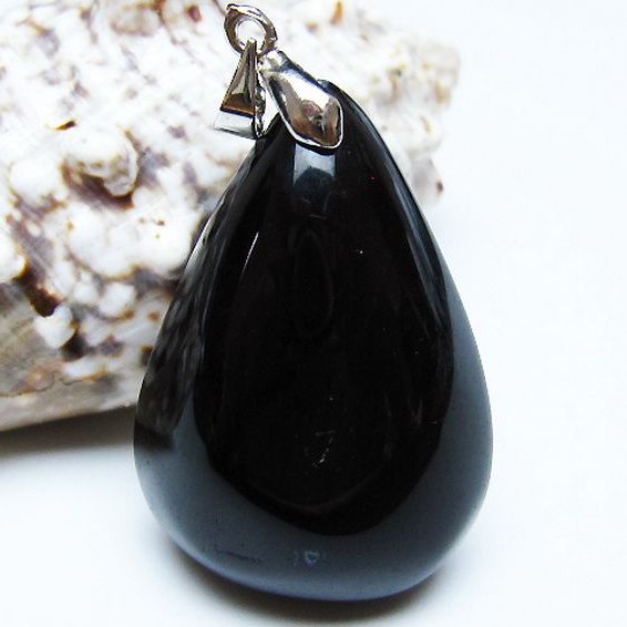 モリオン 純天然 黒水晶 ペンダント [t359-2033]