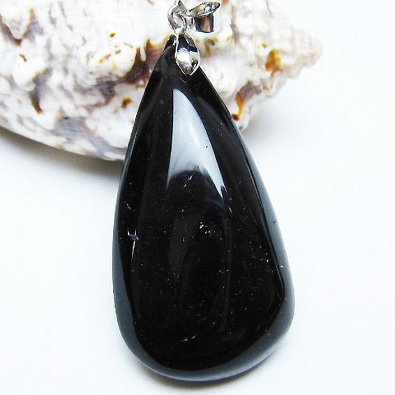 モリオン 純天然 黒水晶 ペンダント [T359-2050]