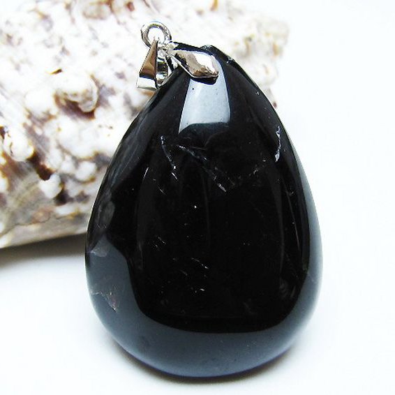 モリオン 純天然 黒水晶 ペンダント [T359-2058]