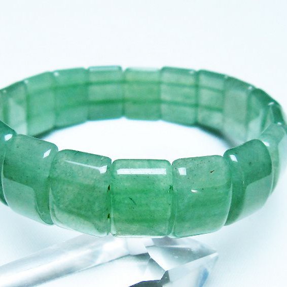 インド翡翠 バングル [t379-3791]