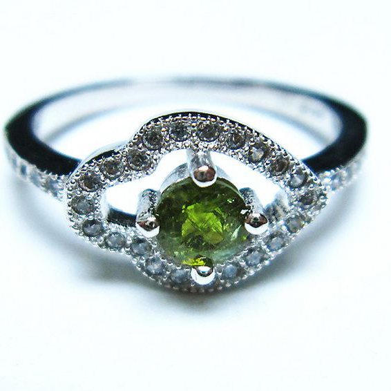 緑トルマリン 指輪 (14号)[T384-1576]