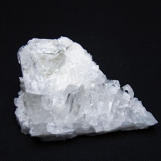 アーカンソー州産 水晶クラスター [t386-7498]