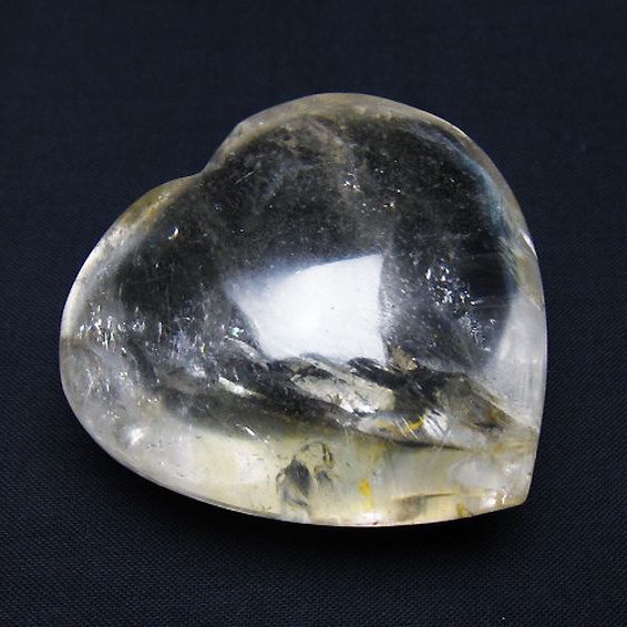 ヒマラヤ水晶ハート 置物[T387-14310]