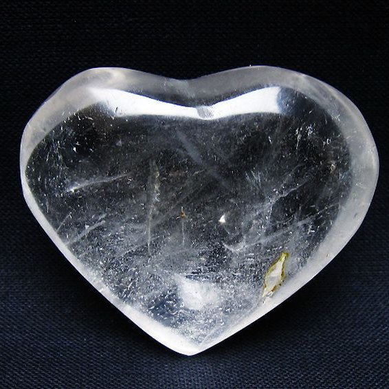 ヒマラヤ水晶ハート 置物 [t387-14450]