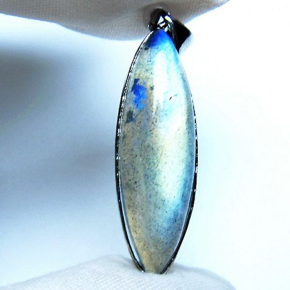 ラブラドライト ペンダント [T409-3841]