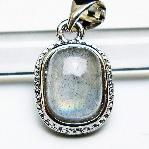 ラブラドライト ペンダント [T409-4029]