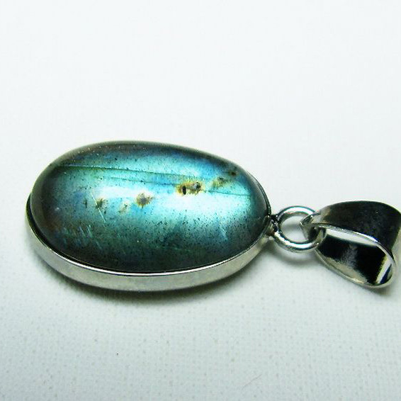 ラブラドライト ペンダント [T413-3637]