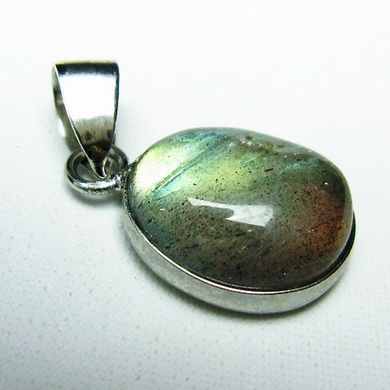 ラブラドライト ペンダント [T413-3694]