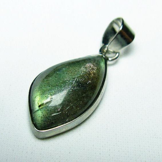 ラブラドライト ペンダント [T413-3695]