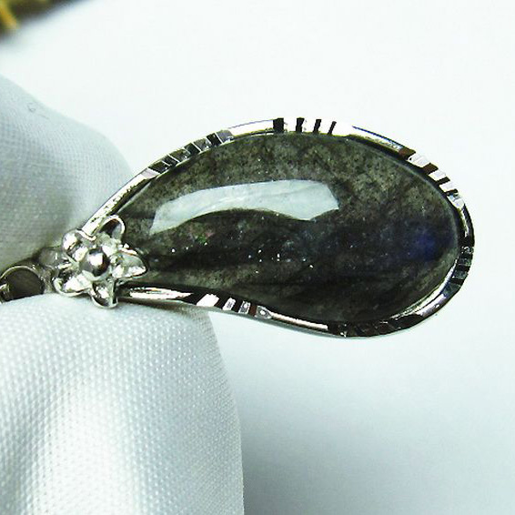 ラブラドライト ペンダント [T413-3851]