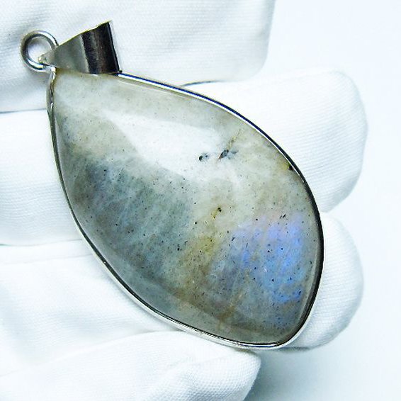 ラブラドライト ペンダント [T413-4143]