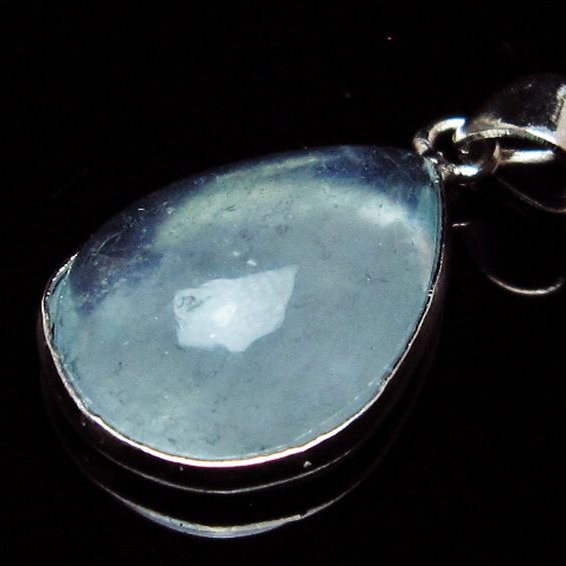 アクアマリン ペンダント [t415-636]