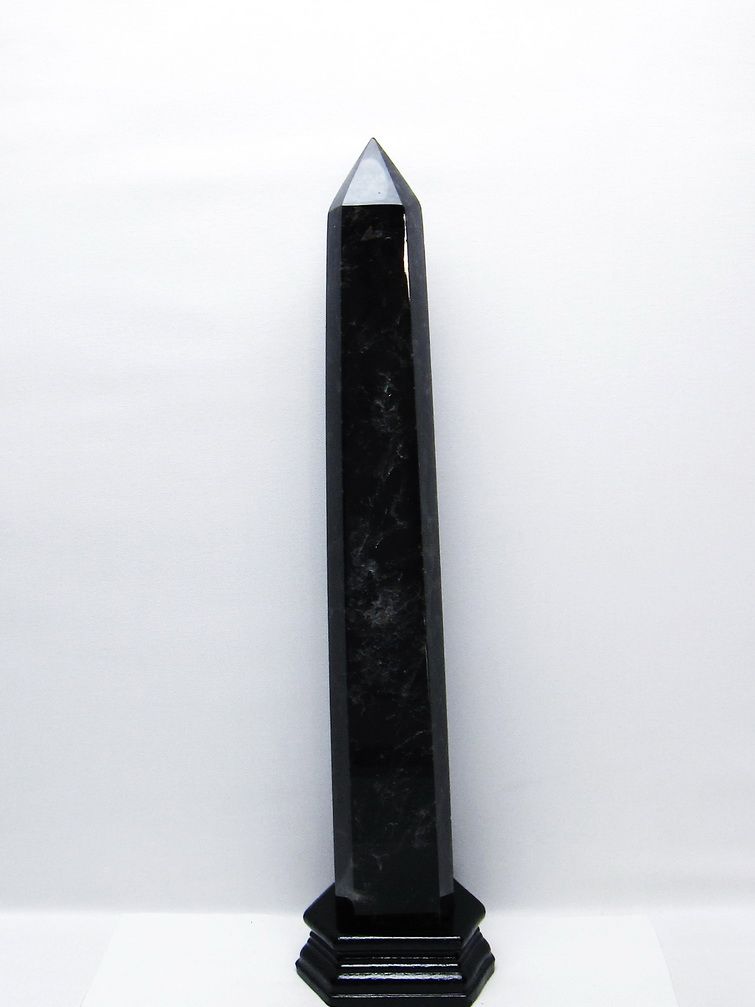 1.8Kg モリオン 純天然 黒水晶 六角柱 [t43-9021]