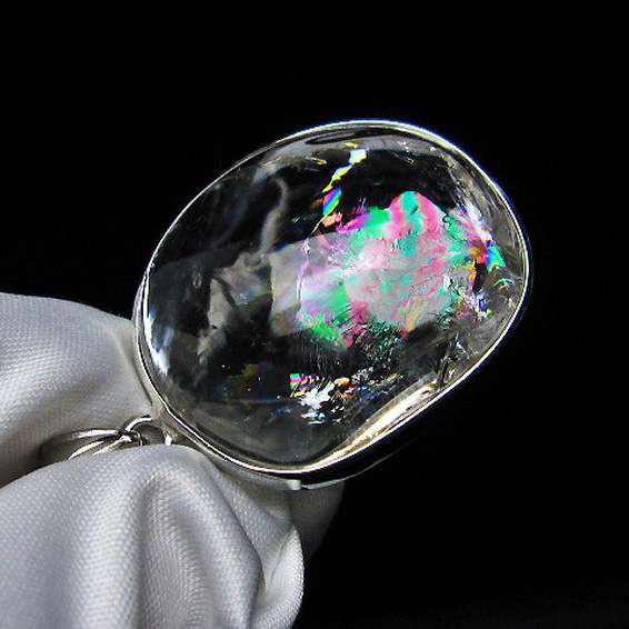 アイリスクォーツ 虹入り  レインボー水晶  ペンダント [T436-2583]