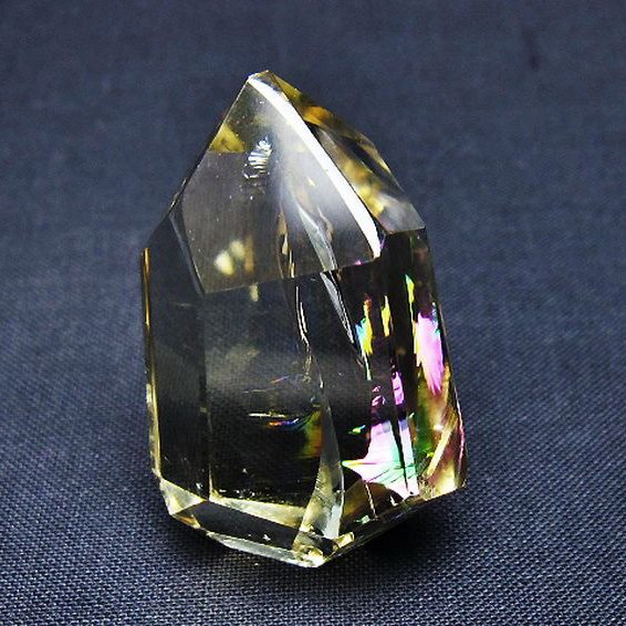 虹入り 黄水晶(シトリン) 原石 [t436-3015]