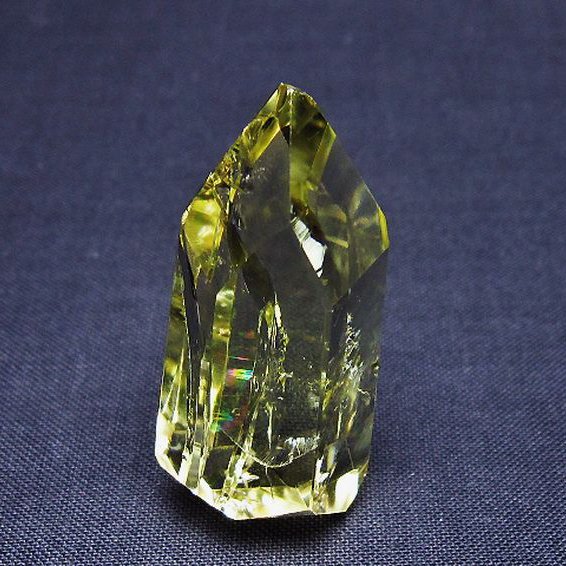 虹入り 黄水晶(シトリン) 原石 [t436-3054]