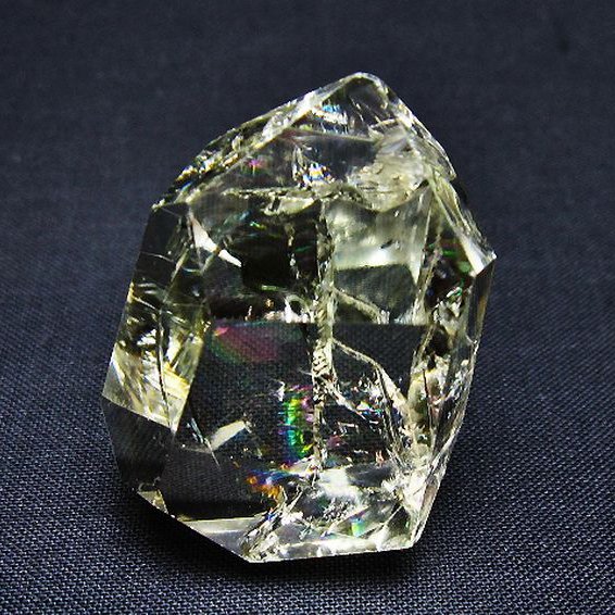 虹入り 黄水晶(シトリン) 原石 [t436-3060]