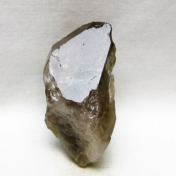 ライトニング水晶 原石 [t443-5072]
