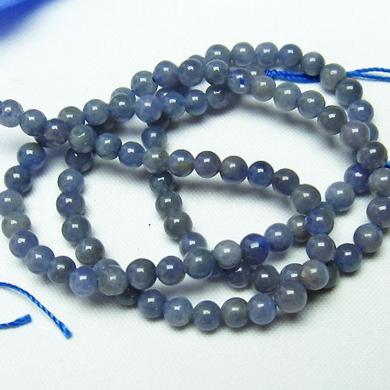 タンザナイト 一連 4mm ビーズ [t449-1639]