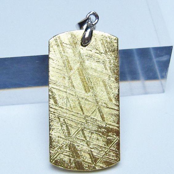 ゴールドギベオン メテオライト ペンダント [t452-3711]