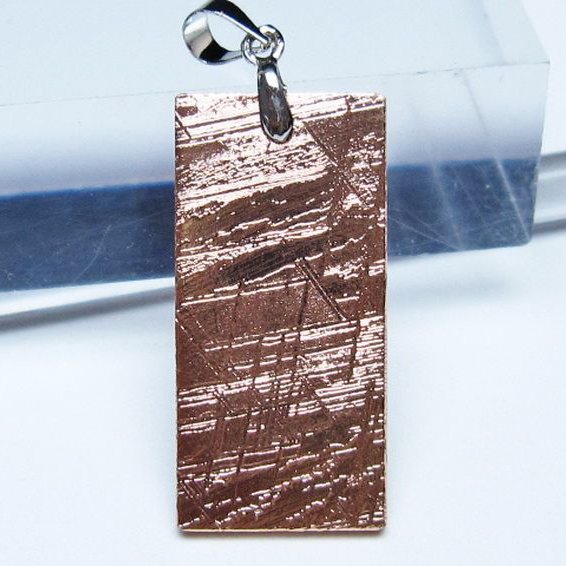 ピンクゴールドギベオン メテオライト ペンダント [t452-3718]