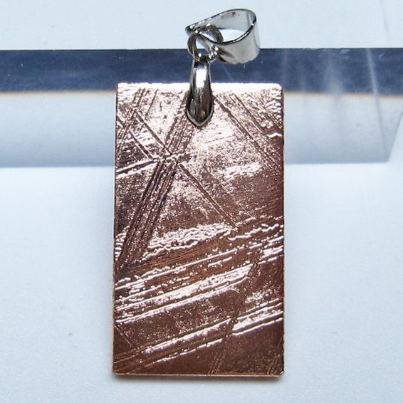 ピンクゴールドギベオン メテオライト ペンダント [t452-3734]