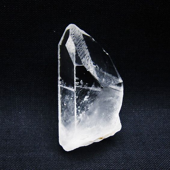 アーカンソー州産 水晶 原石[T462-832]