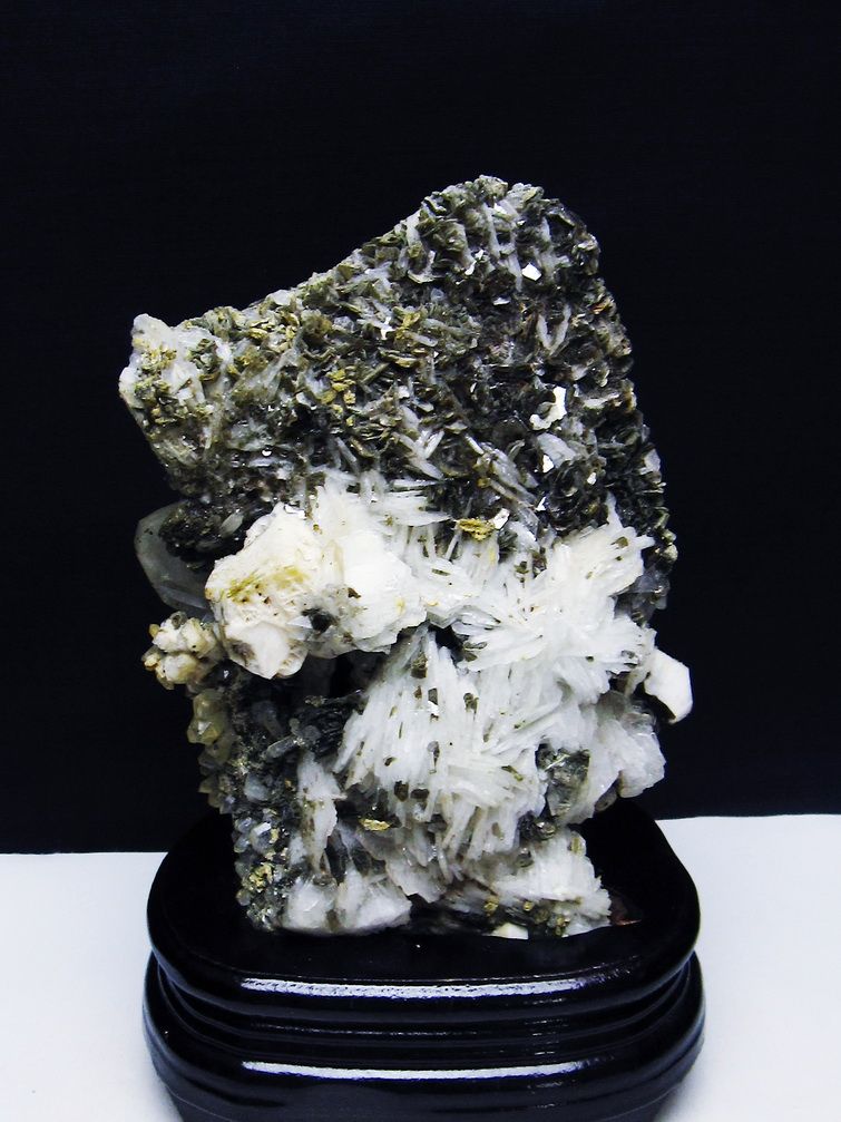 レムリアンシード 水晶クラスター 雲母入り [t501-4277]