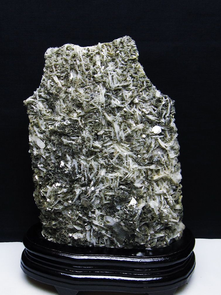 1.2Kg レムリアンシード 水晶クラスター 雲母入り [t501-4311]