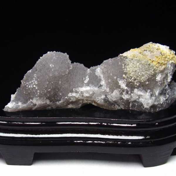 フラワーアメジストクラスター[T504-6569]