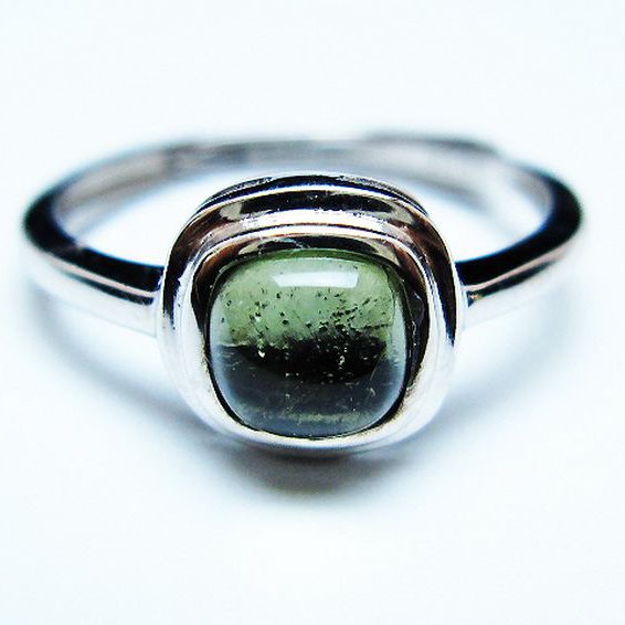 モルダバイト 指輪 (12号) [t526-1352]